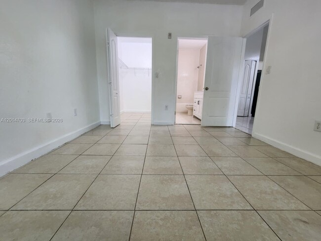 Photo - 1539 SE 27th St Unidad 201