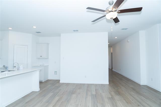 Photo - 520 Truman St