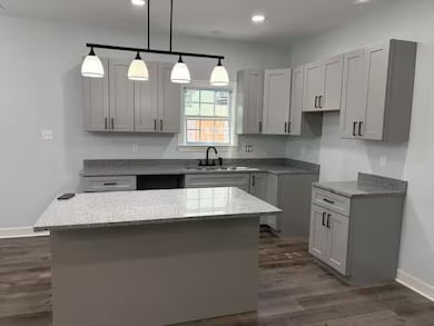 Photo - 2584 Tutwiler Ave