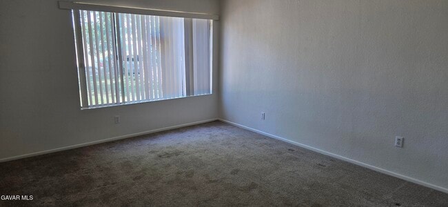 Photo - 44244 Fig Ave