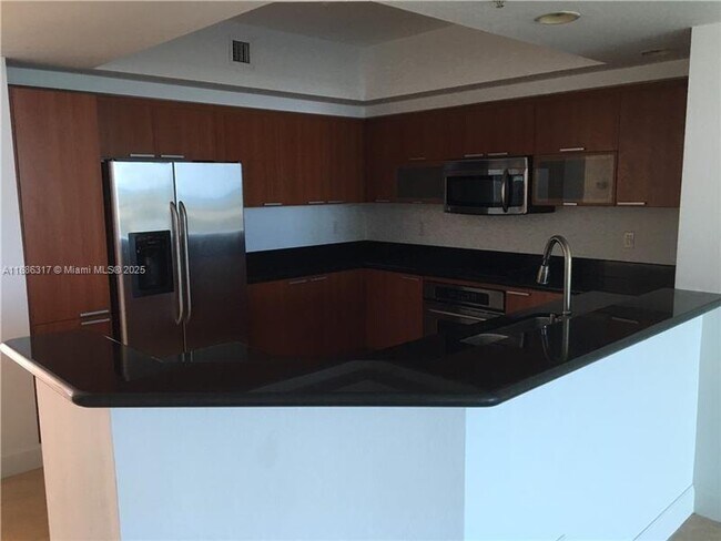 Photo - 14951 Royal Oaks Ln Unit 2202