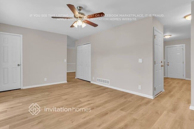 Photo - 574 Stonewood Dr