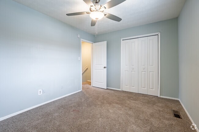 2BR, 1.5BA - 1015SF - Timber Ridge