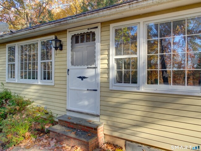 Building Photo - 67 Mulberry Rd