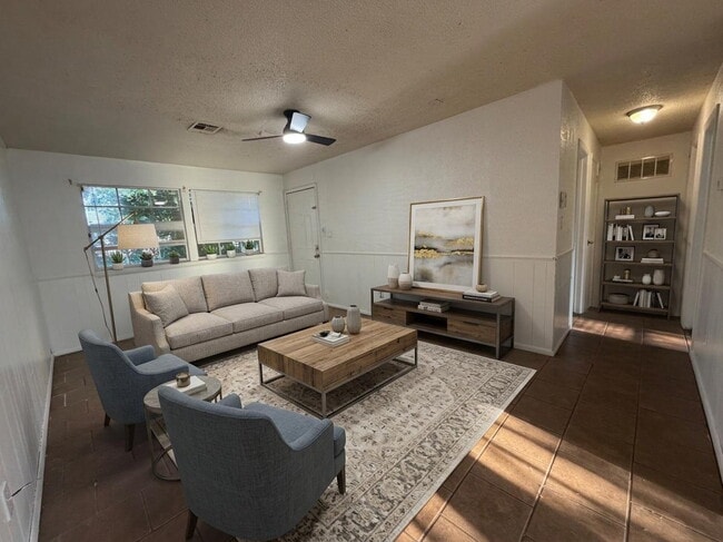 Photo - 3 Bed 2 Bath in Midwest City