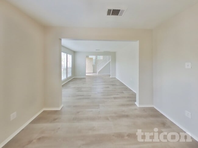 Photo - 1701 Pecan View Dr