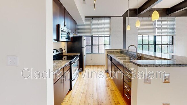 Photo - 101 E. Sixth St. Unidad 509