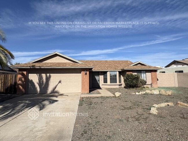 Building Photo - 9020 W Las Palmaritas Dr