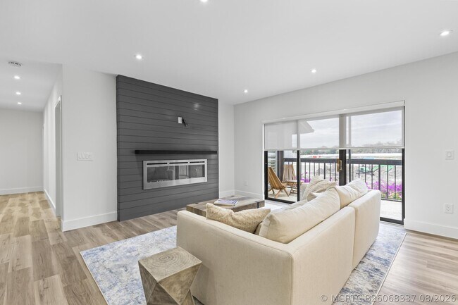 Photo - 11311 Pond View Dr Unit C203