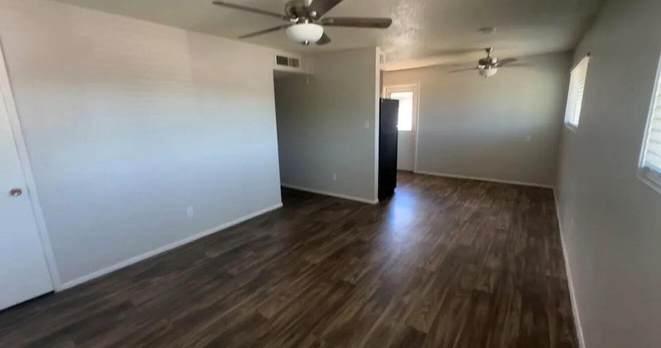 Photo - 4625 N 12th Ave