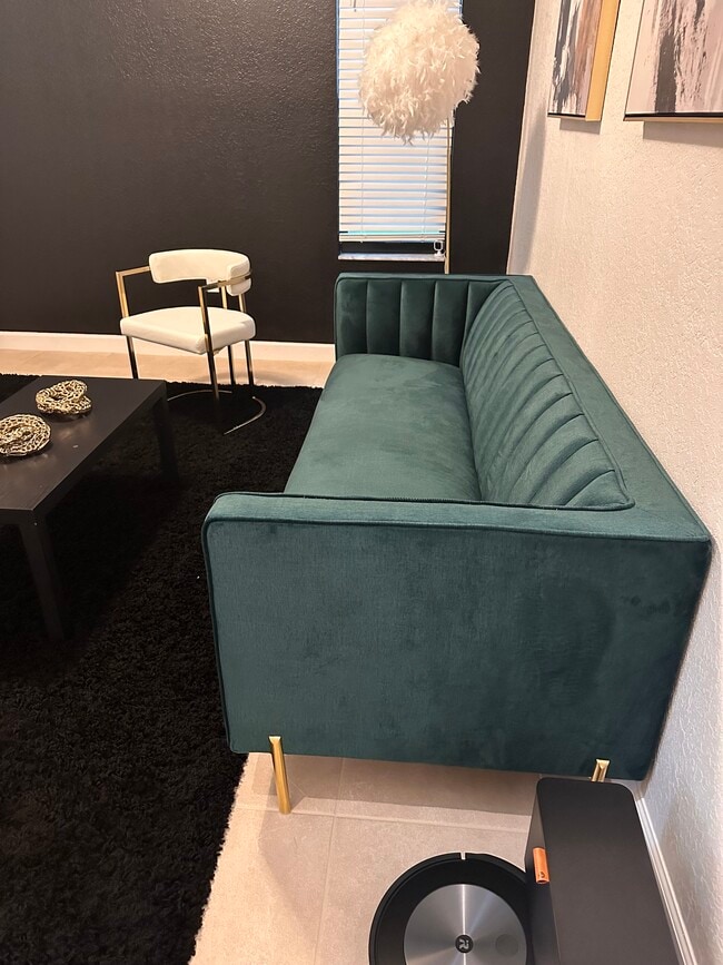 Photo - 10120 Verona Manor