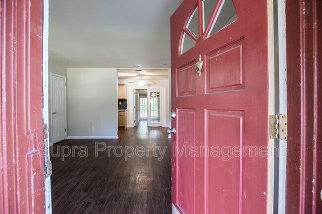 Photo - 6722 Frye Ave W