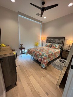 Photo - 1501 E 4th St Unit 307