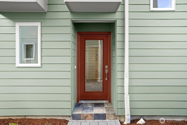 Photo - 6423 Ellis Ave S