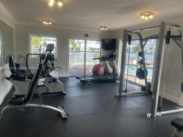 Photo - 2900 NE 30th St