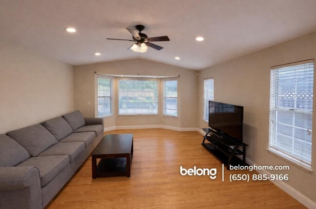 Photo - 4560 Gertrude Dr
