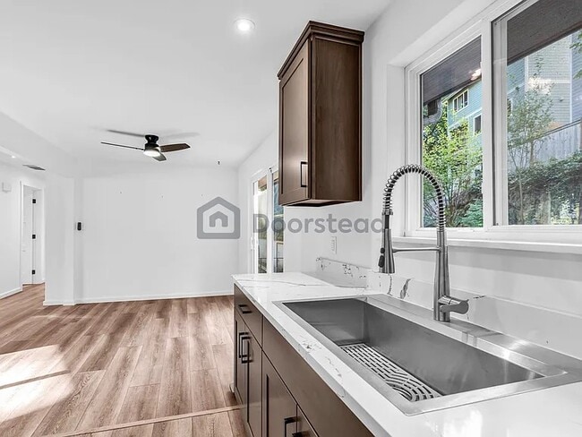 Photo - 3533 NE 17th Pl