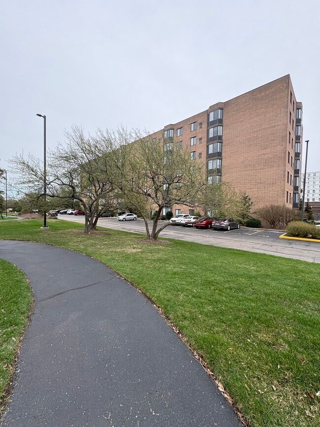 Photo - 637 E Woodland Park Ave Unidad 611