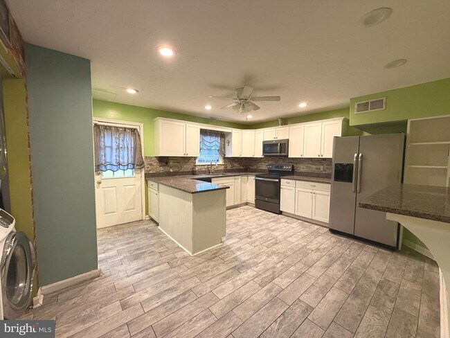 Photo - 204 Brunswick Rd