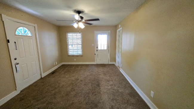 Photo - 1229 Greenfield Dr