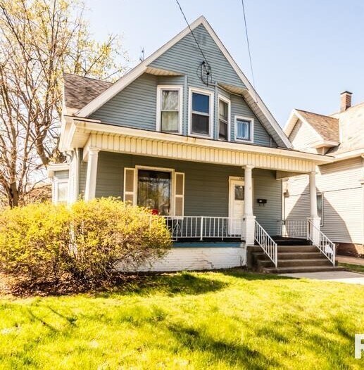 Photo - 1916 W Clarke Ave