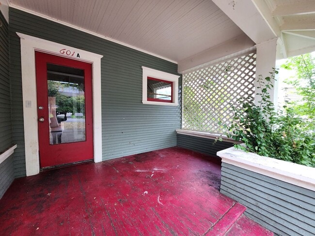 Photo - Spacious Units Across from WWU Unit #A