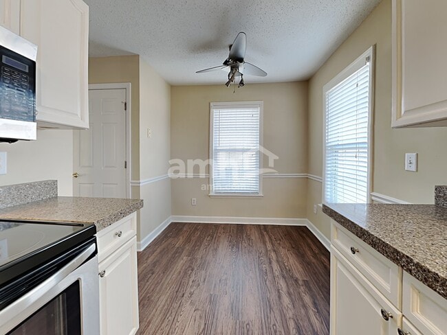Photo - 1605 Glenn Meade Dr