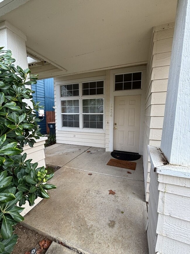 Building Photo - 3 Bed 2.5  Bath House in South Davis