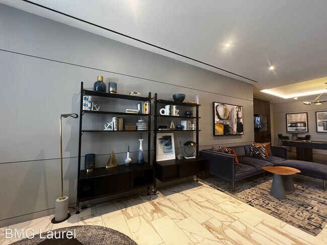 Photo - 1 br, 1 bath House - 1211 Van St SE (#302)