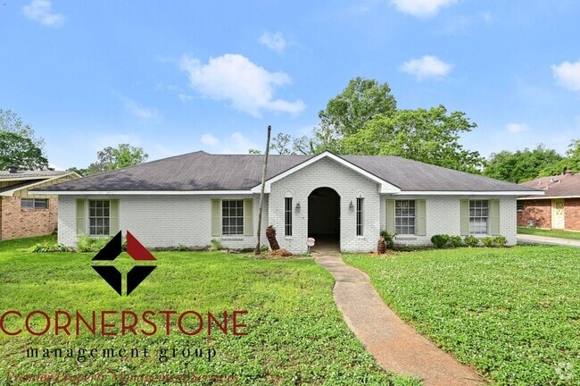 Building Photo - 4 Bed / 2 Bath | $2,000/mo | Move-in Ready Rental