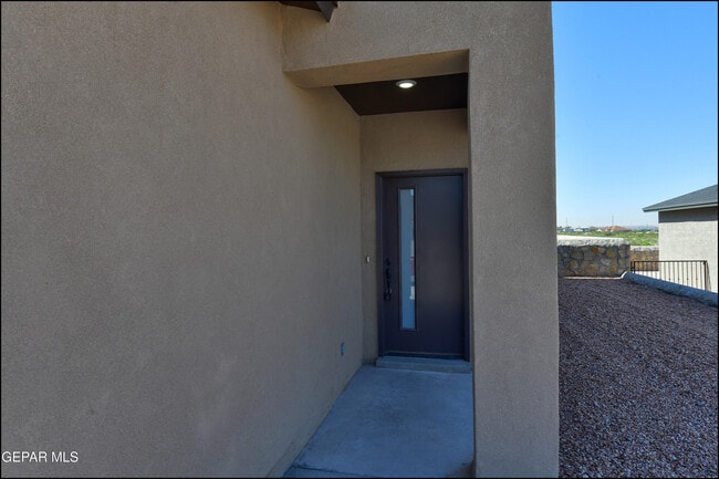 Photo - 516 Logwood Ave
