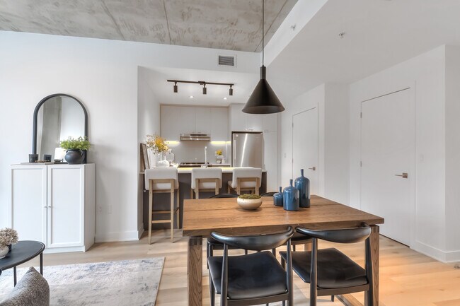 Photo - Leora Condo Rentals Saint-Laurent