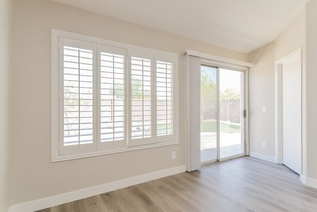 Photo - 1067 Kennebunk Cir