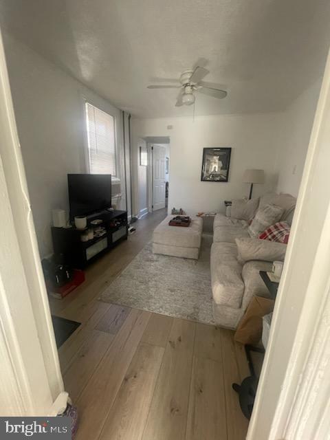 Photo - 525 Spring Mill Ave