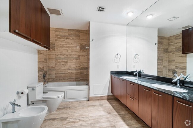 Building Photo - 16001 Collins Ave Unit # 1505 Rental