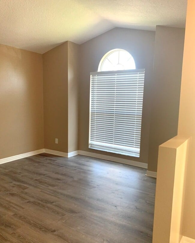 Photo - 1212 Moses Creek Ct