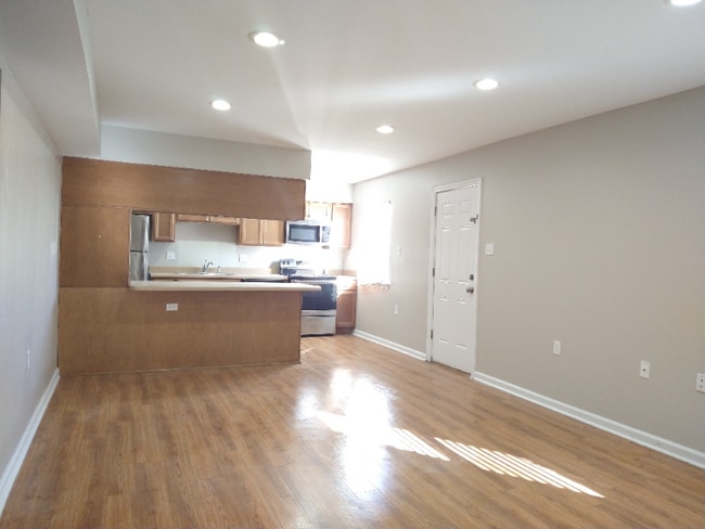 Photo - 6250 Bellaire Dr Unit 6250