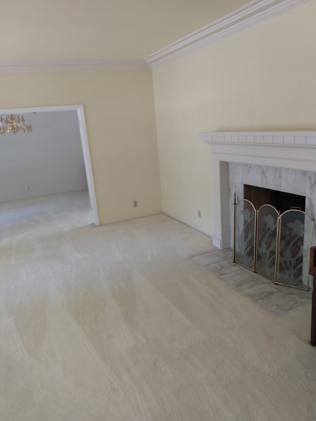 Building Photo - 138 Virginia Ct Rental