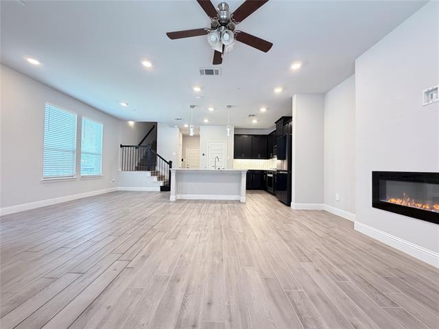 Photo - 2130 Argolis Dr