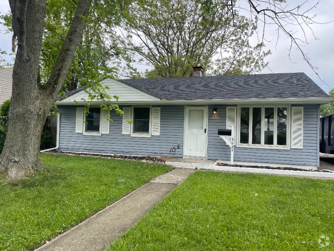 Building Photo - 3624 Carpenter St Rental
