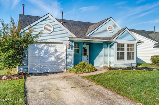 Photo - 405 Lexington Dr