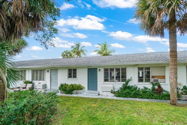 Building Photo - 211 Sunrise Ave