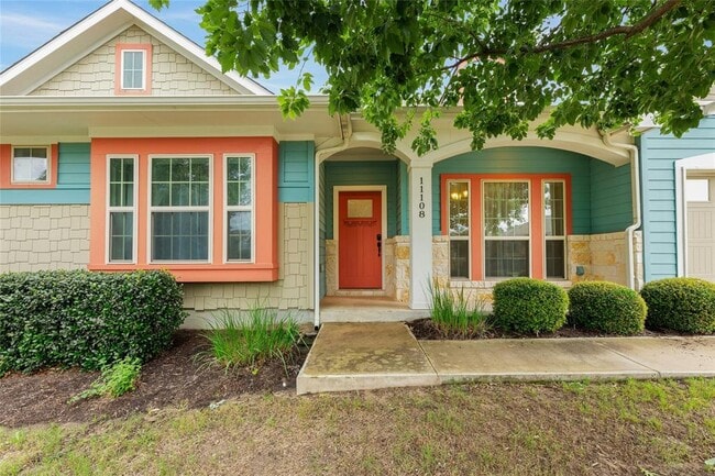 Photo - 11108 Railway Ln