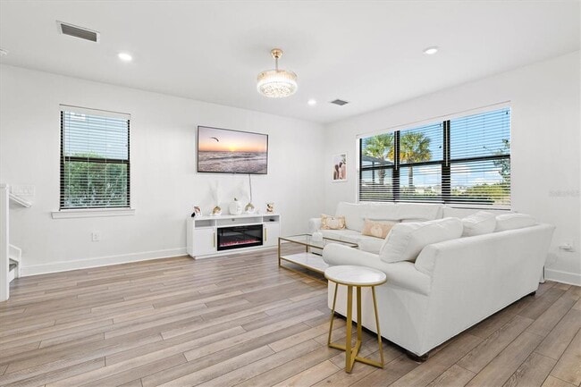 Photo - 16235 Pine Mist Dr