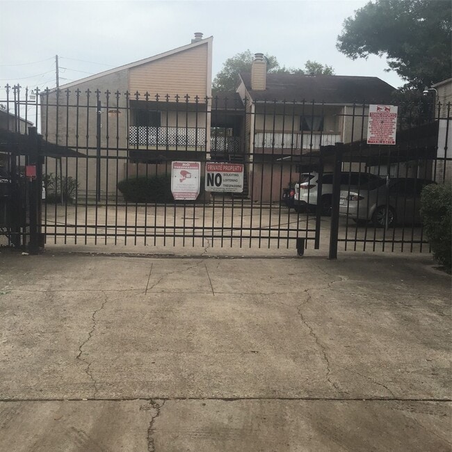 Photo - 10203 Forum Park Dr