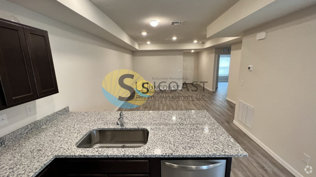 Building Photo - COMING SOON Modern Haven: 2-Bed, 2-Bath Du... Rental