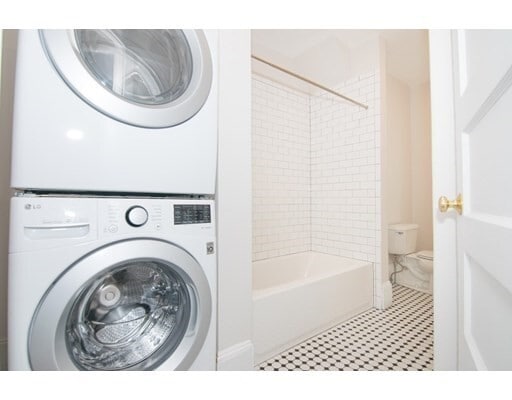 Photo - 72 Ashford St Unit 3