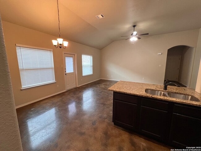 Photo - 228 Ragsdale Way