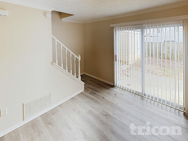 Photo - 1739 Napa Valley Ct SE