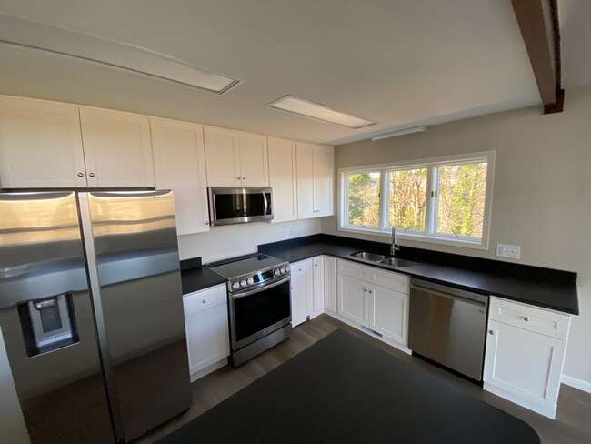 Photo - 442 Bradshaw Ln